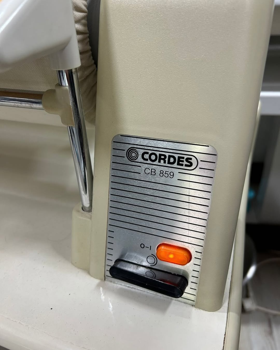 Coredes CB 859 – Hekur me rrul